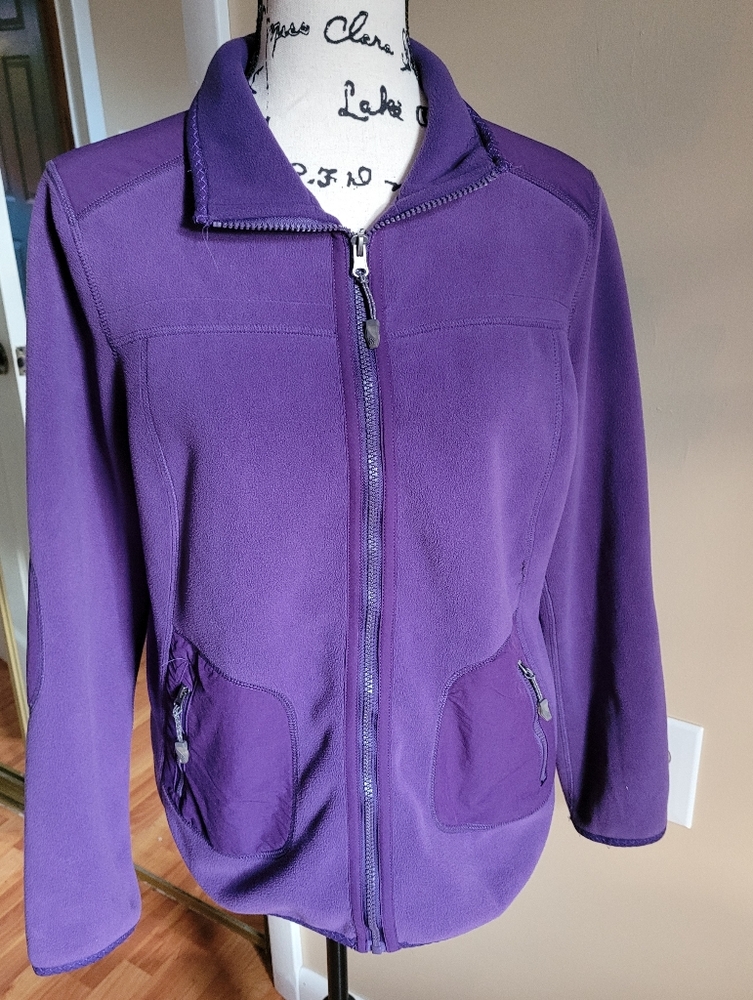 SALE 7 FOR $20 Green Tea Jacket size Large